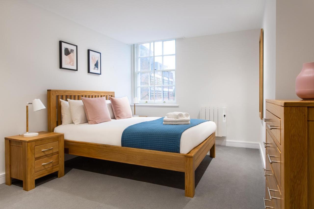 Queens Park By Viridian Apartments Londra Esterno foto