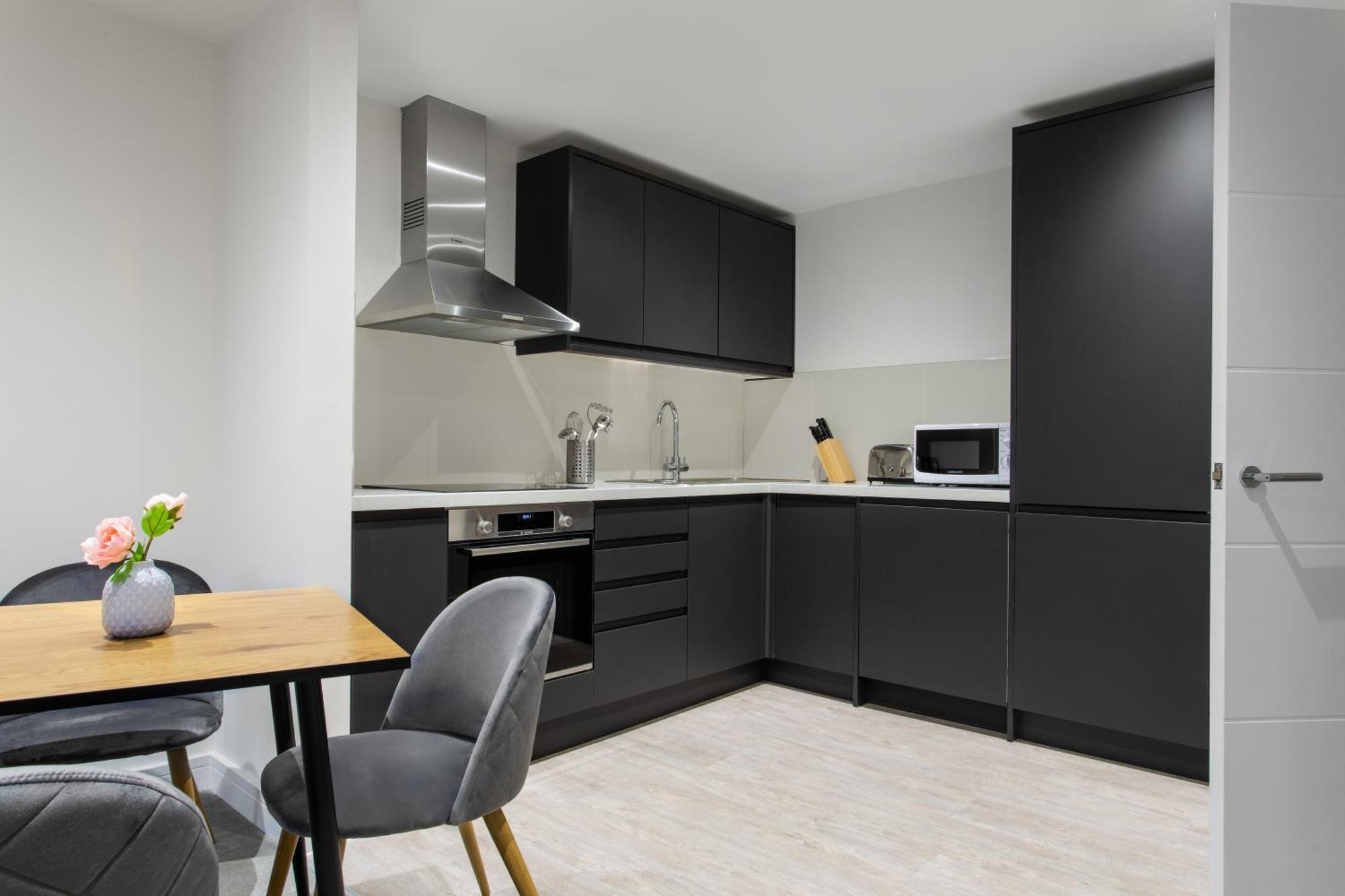 Queens Park By Viridian Apartments Londra Esterno foto